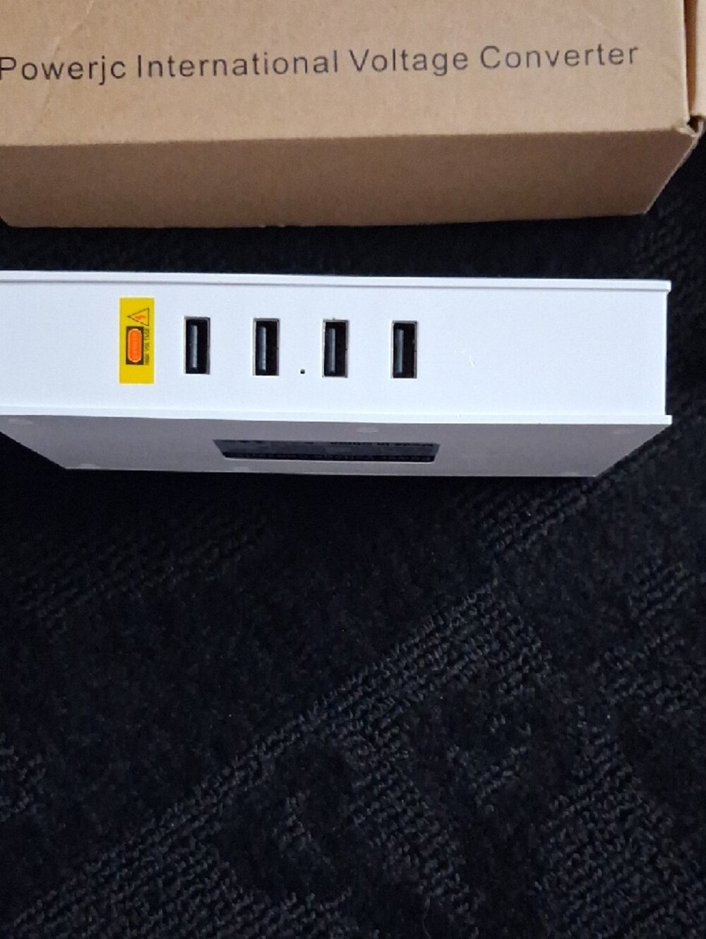 Powerjc White International Voltage Converter with Adapters - Picture 2 of 12